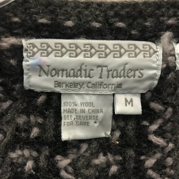 NOMADIC TRADERS Cardigan Sweater Full Zip Black Wool Fair Isle By Hand Size M - Picture 3 of 11